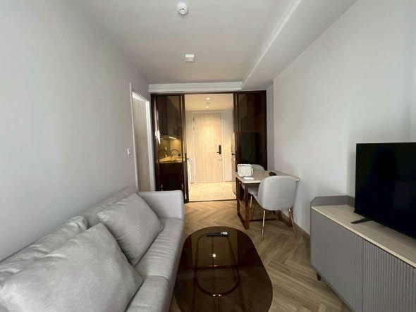 living room of CHAPTER THONGLOR 25