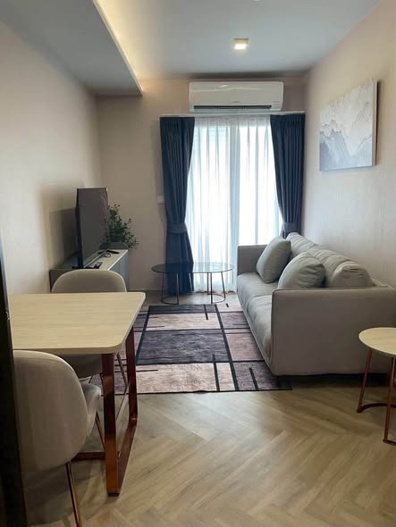 living room and bedroom of CHAPTER THONGLOR 25