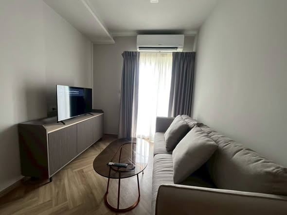 living room and bedroom of CHAPTER THONGLOR 25