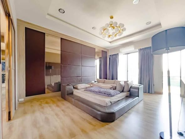 bedroom of Cherkoon Town Home