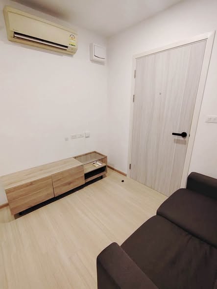 bedroom and room interior of Chewathai Hallmark Ladprao – Chokchai 4