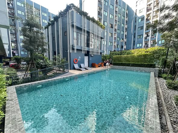 pool of Chewathai Hallmark Ladprao – Chokchai 4