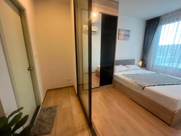 bedroom and room interior of Chewathai Kaset-Nawamin