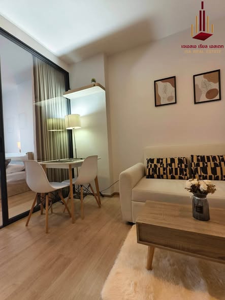living room and bedroom of Chewathai Kaset-Nawamin