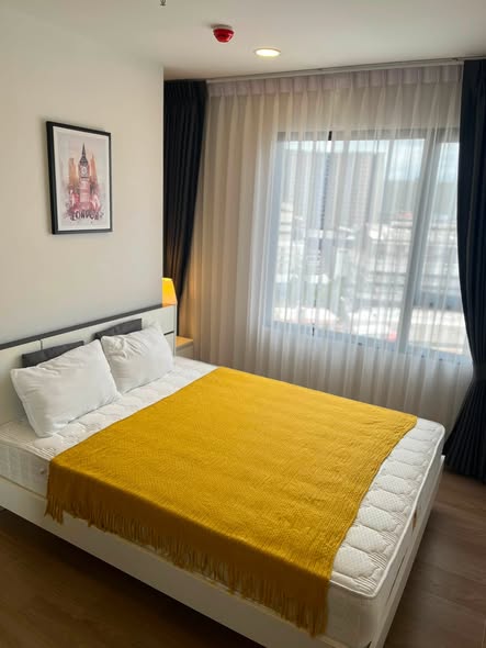 bedroom of Chewathai Pinklao | ชีวาทัย ปิ่นเกล้า