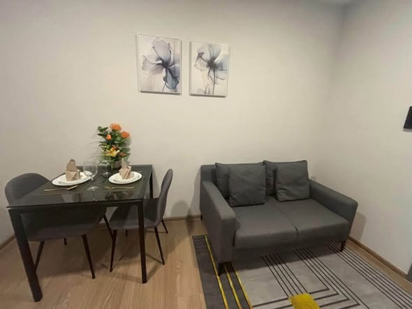 living room and room interior of Chewathai Pinklao | ชีวาทัย ปิ่นเกล้า