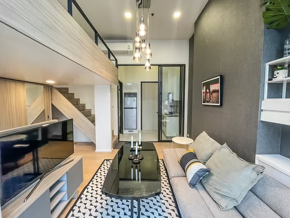 living room of Chewathai Residence Asoke