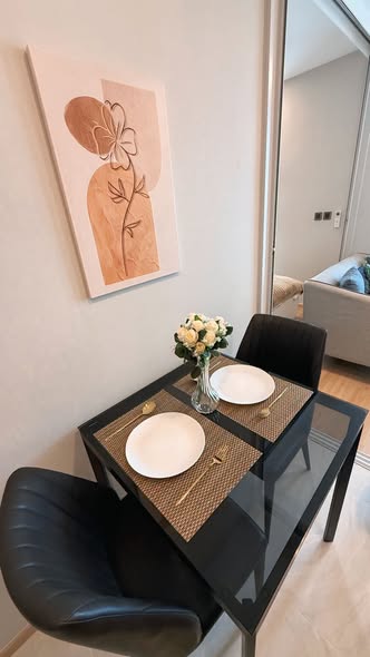 room interior and bathroom of Chewathai Residence Thong Lo