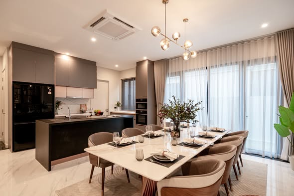 Cinq Royal Krungthep Kreetha