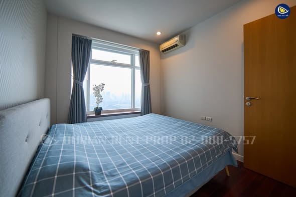 bedroom of Circle Condominium