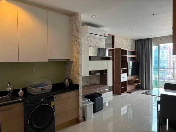 bedroom of Circle Condominium