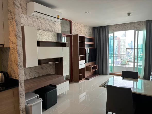 bedroom of Circle Condominium