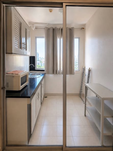 room interior of City Home Sukhumvit