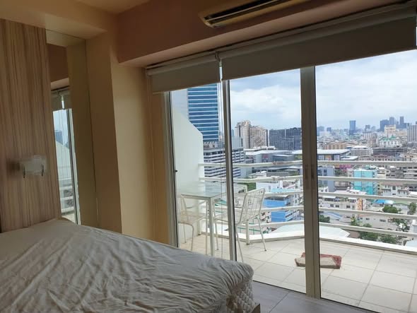 bedroom of City Living Ratchada
