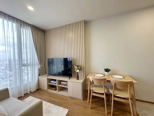 bedroom and living room of CLOUD Thonglor-Phetchaburi