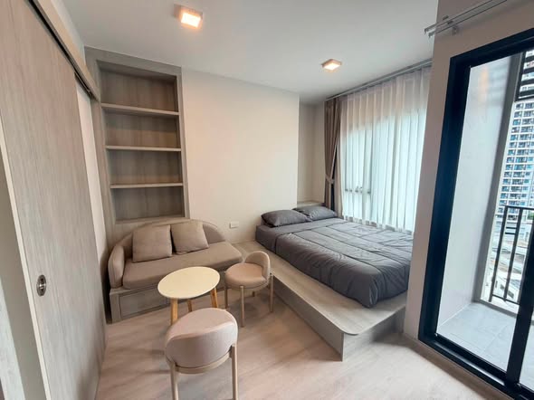 bedroom and room interior of COBE Ratchada-Rama 9
