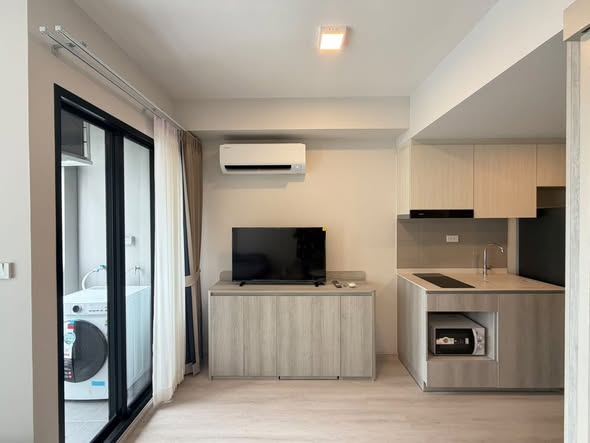 bedroom and room interior of COBE Ratchada-Rama 9