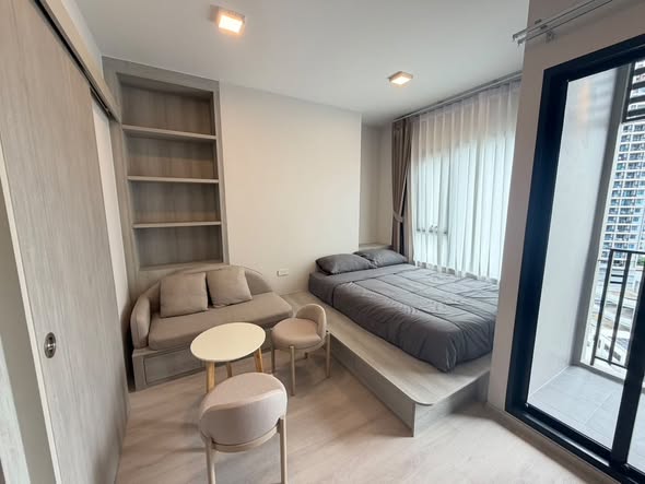 bedroom and room interior of COBE Ratchada-Rama 9
