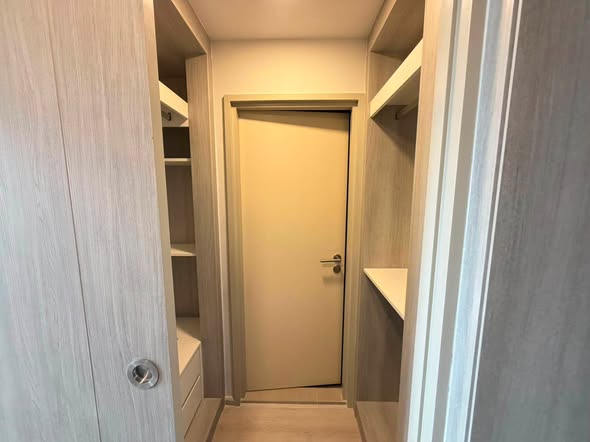 room interior of COBE Ratchada-Rama 9