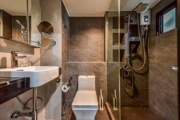 bathroom of Condo One Sathon