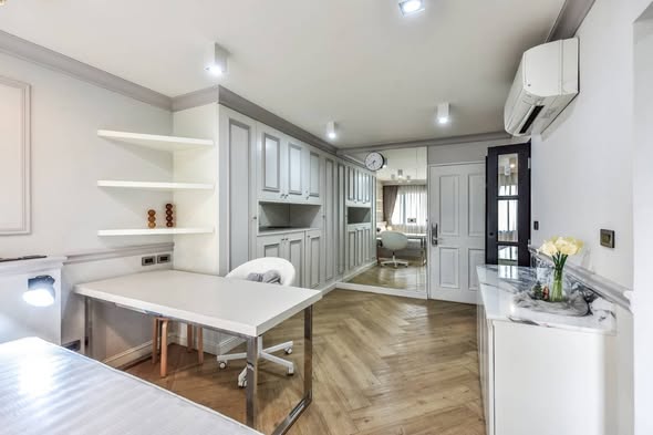 kitchen of Condo One Sathon