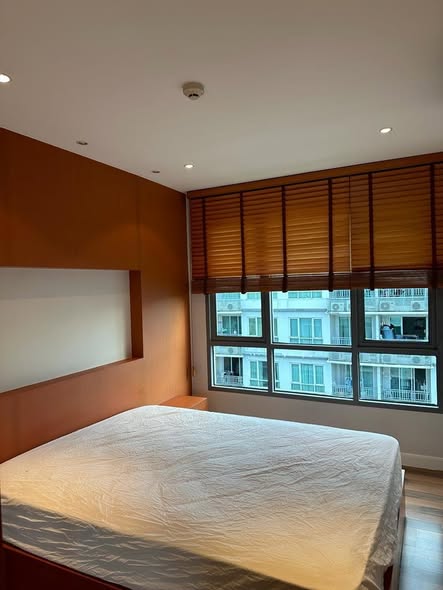 bedroom and room interior of Condo One SIAM