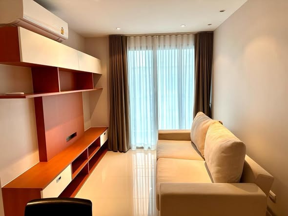 living room and bedroom of Condo One SIAM