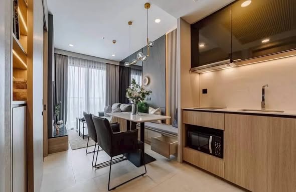 living room and bathroom of Cooper Siam