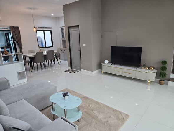 living room of Cordiz at Udomsuk