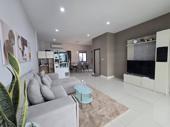 living room of Cordiz at Udomsuk