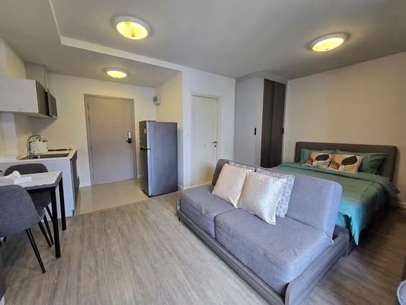 bedroom of D Condo Rattanathibet