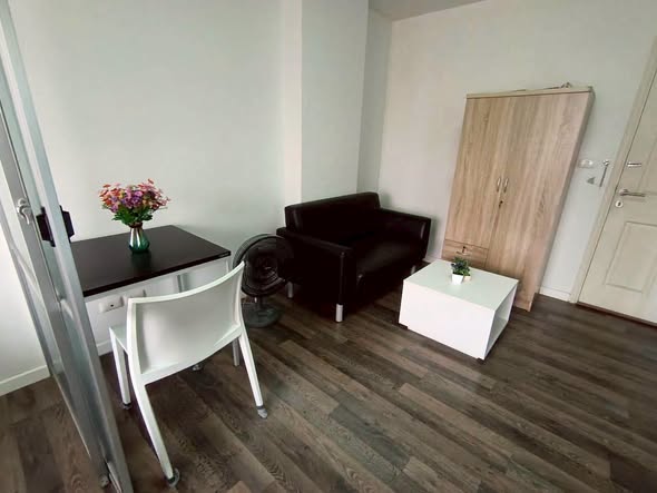 living room of D Condo Sukhumvit 109