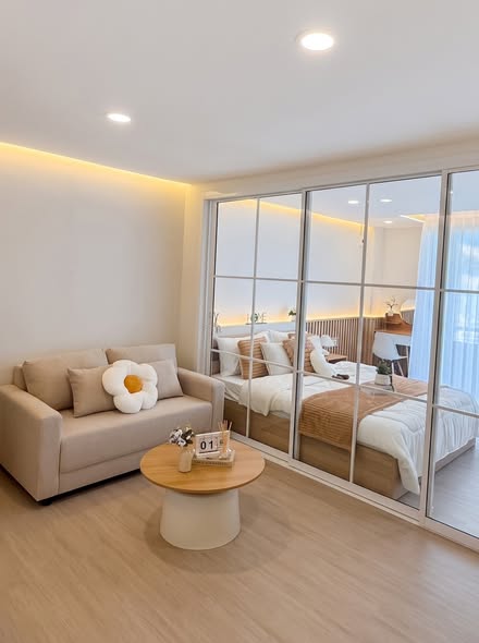 bedroom and living room and room interior of ซิตี้วิลล่า คอนโด D2