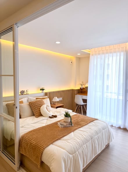 bedroom and room interior and bathroom of ซิตี้วิลล่า คอนโด D2
