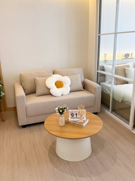 living room of ซิตี้วิลล่า คอนโด D2