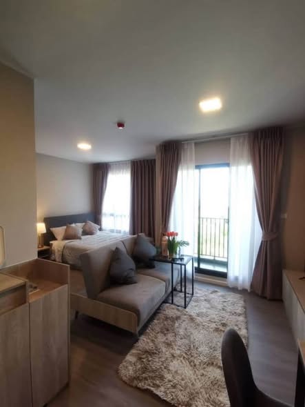 living room and bedroom of dcondo Campus Hideaway