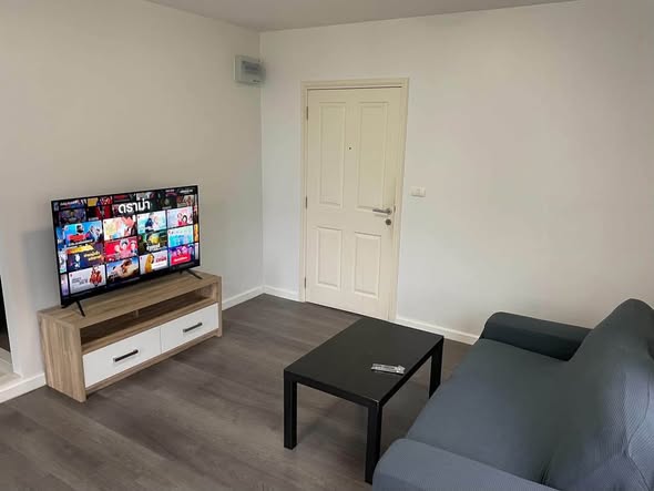 living room and bedroom of ดีคอนโด แคมปัส รีสอร์ท บางนา : dcondo Campus Resort Bangna