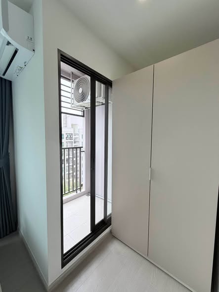 room interior of Dcondo Campus Resort Ratchapruek-Charan 13