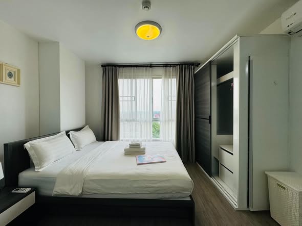 bedroom of dcondo ping