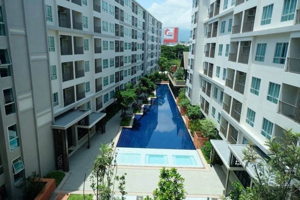 pool of dcondo rin