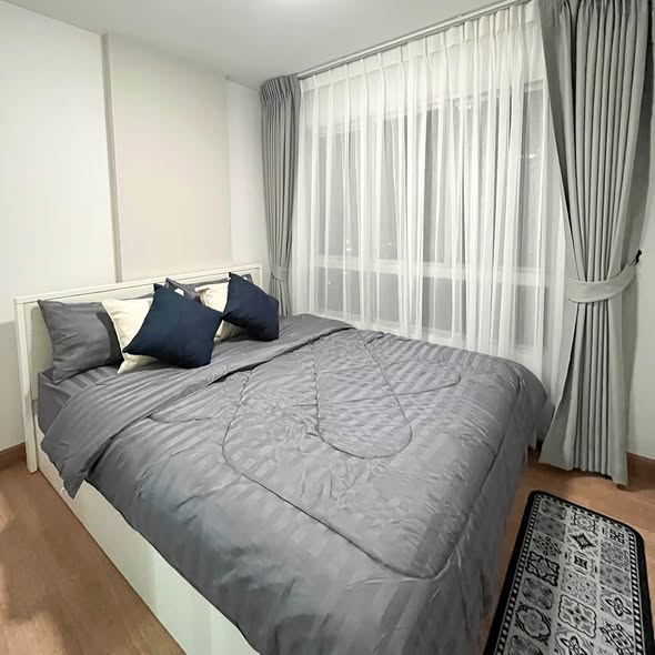 bedroom of Den Vibhavadi