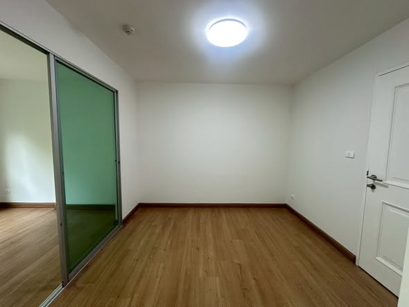 room interior of Den Vibhavadi