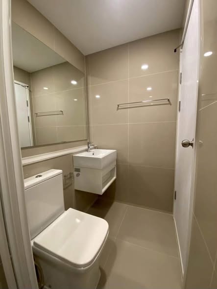 bathroom of DENIM Jatujak
