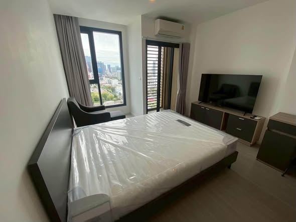bedroom of DENIM Jatujak