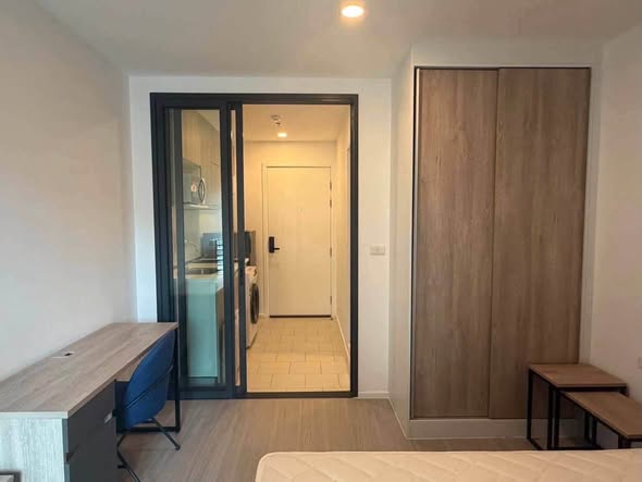 bedroom and room interior of DENIM Jatujak