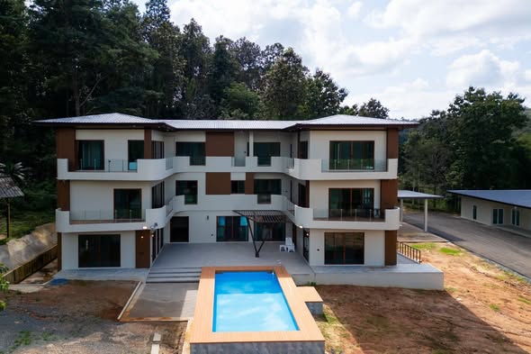 pool of Doi Saket Properties