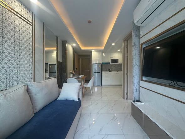 bedroom and living room of Dusit Grand Park