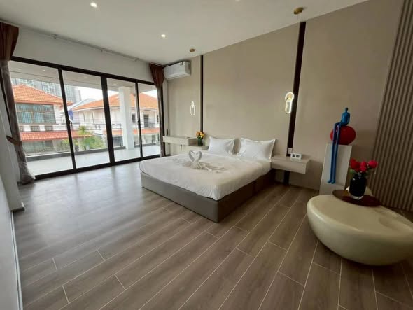 bedroom of Eakmongkol Village Pattaya