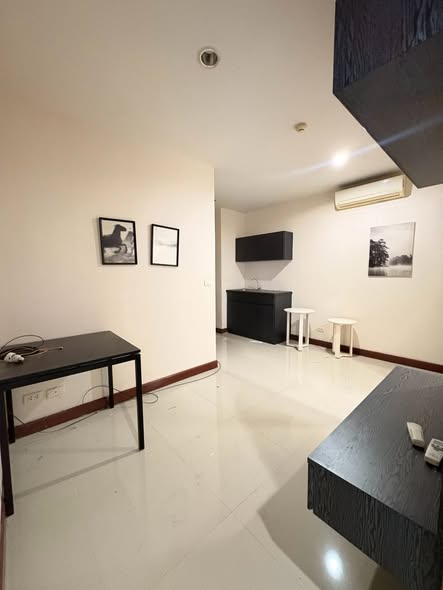 Ease Ratchada Condominium
