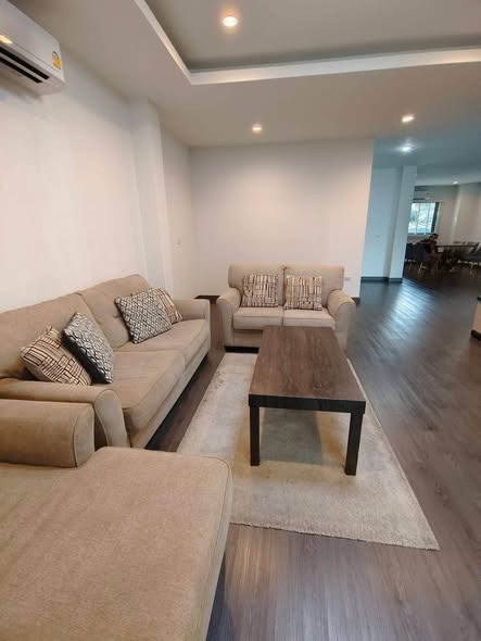 living room of Ekamai Beer House